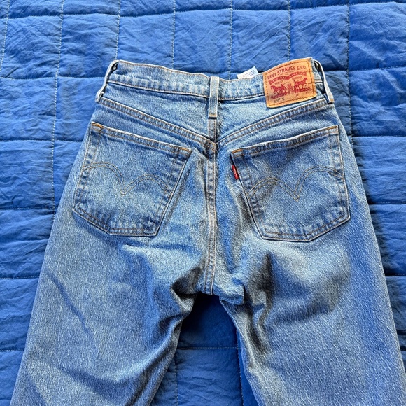 Levi’s Denim 501 Straight Leg Jeans - Picture 2 of 4